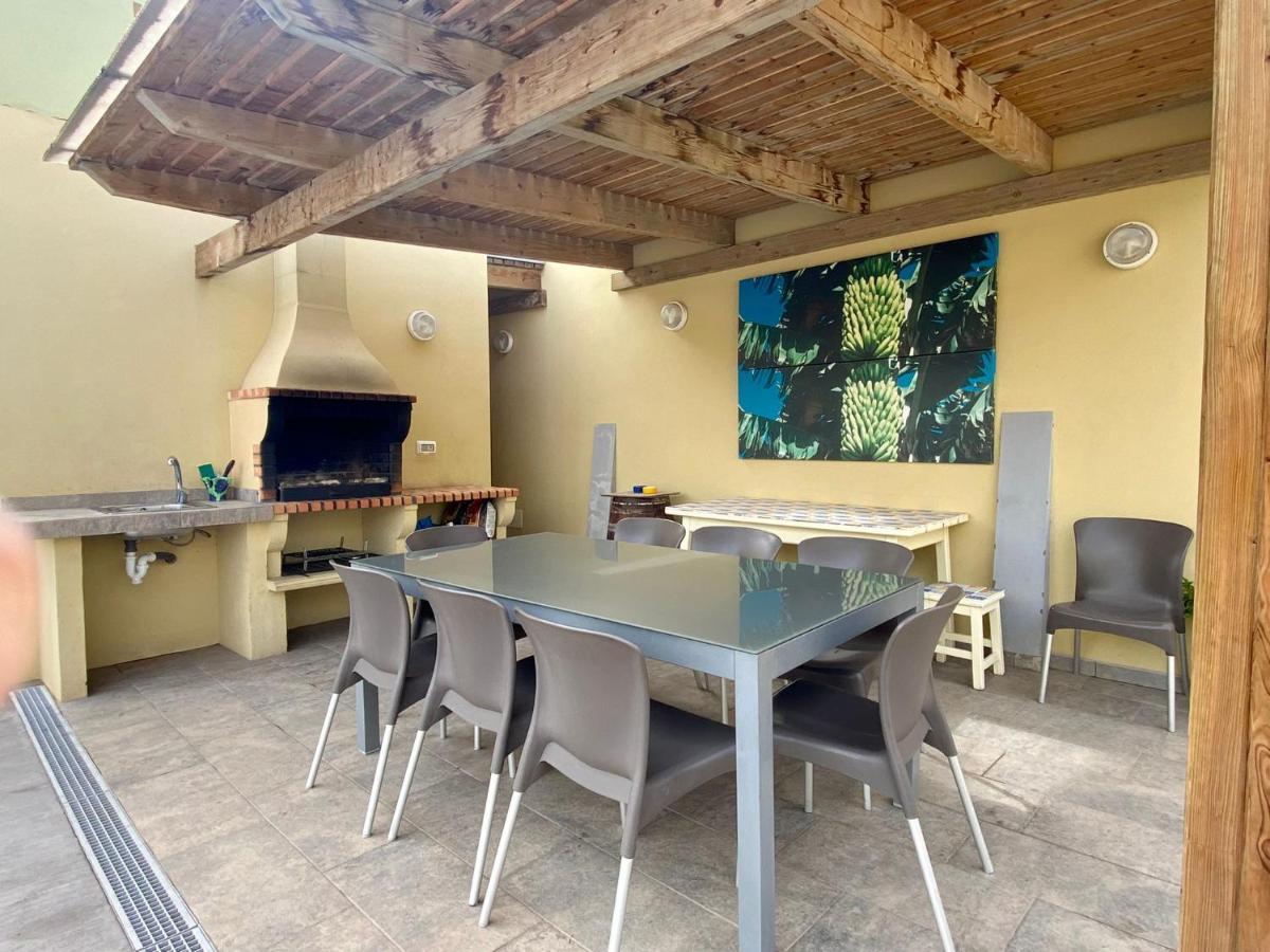 Vivienda Vacacional Tinizara Arona  Exterior foto